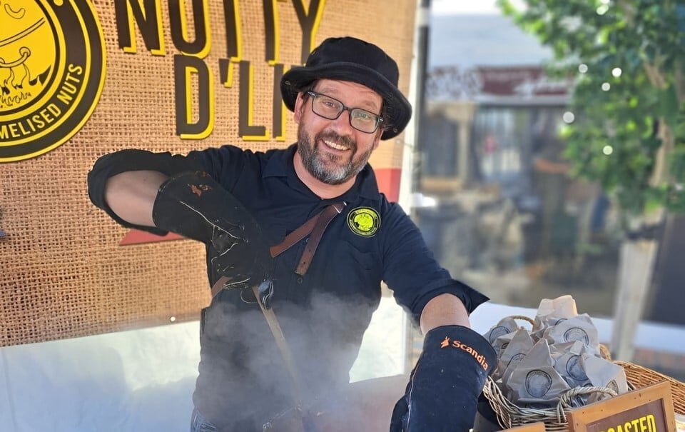 Iain Escott Nutty D'Lites 